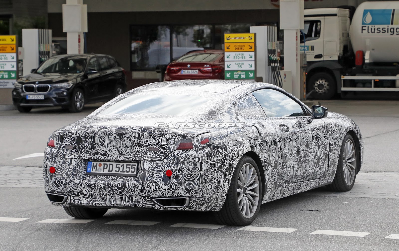 BMW Seri-8 Coupe Mengaspal 2018