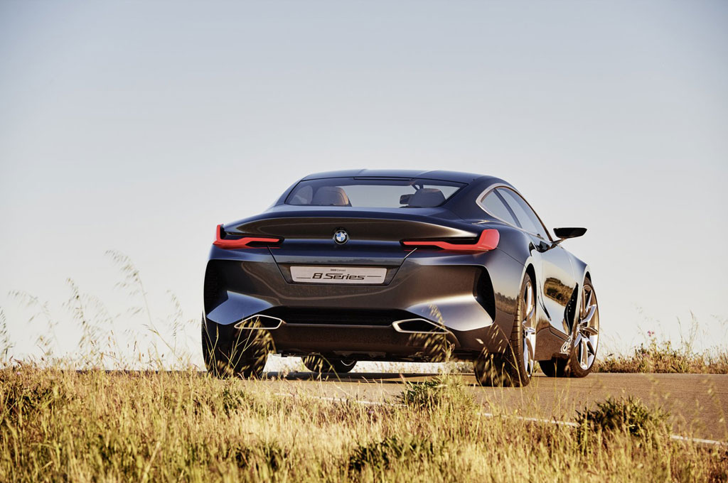 BMW Seri-8 Mulai Masuk Jalur Produksi 2018