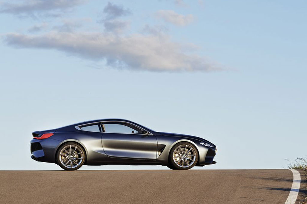 BMW Seri-8 Mulai Masuk Jalur Produksi 2018