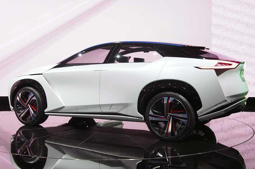 Nissan Debut IMx All-Electric Crossover Concept