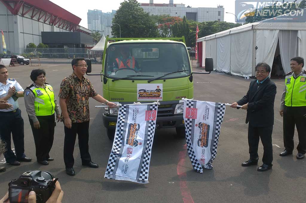 Sopir Truk juga Wajib Belajar <i>Safety Driving</i>