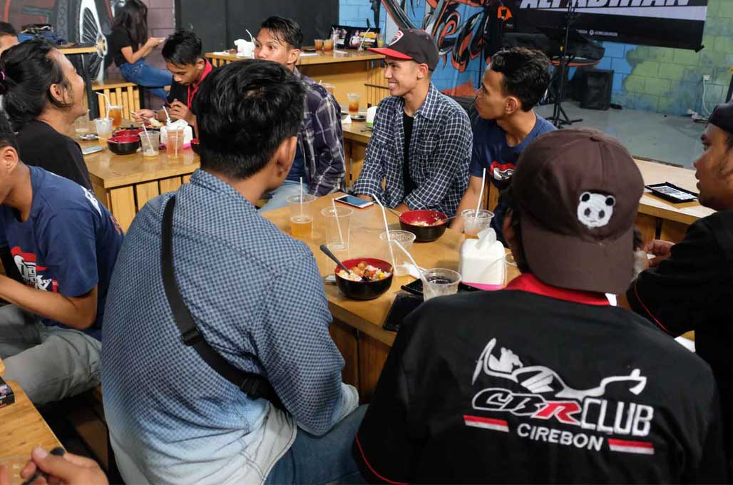 Ali Adrian Sambangi Bikers Cirebon dan Bandung