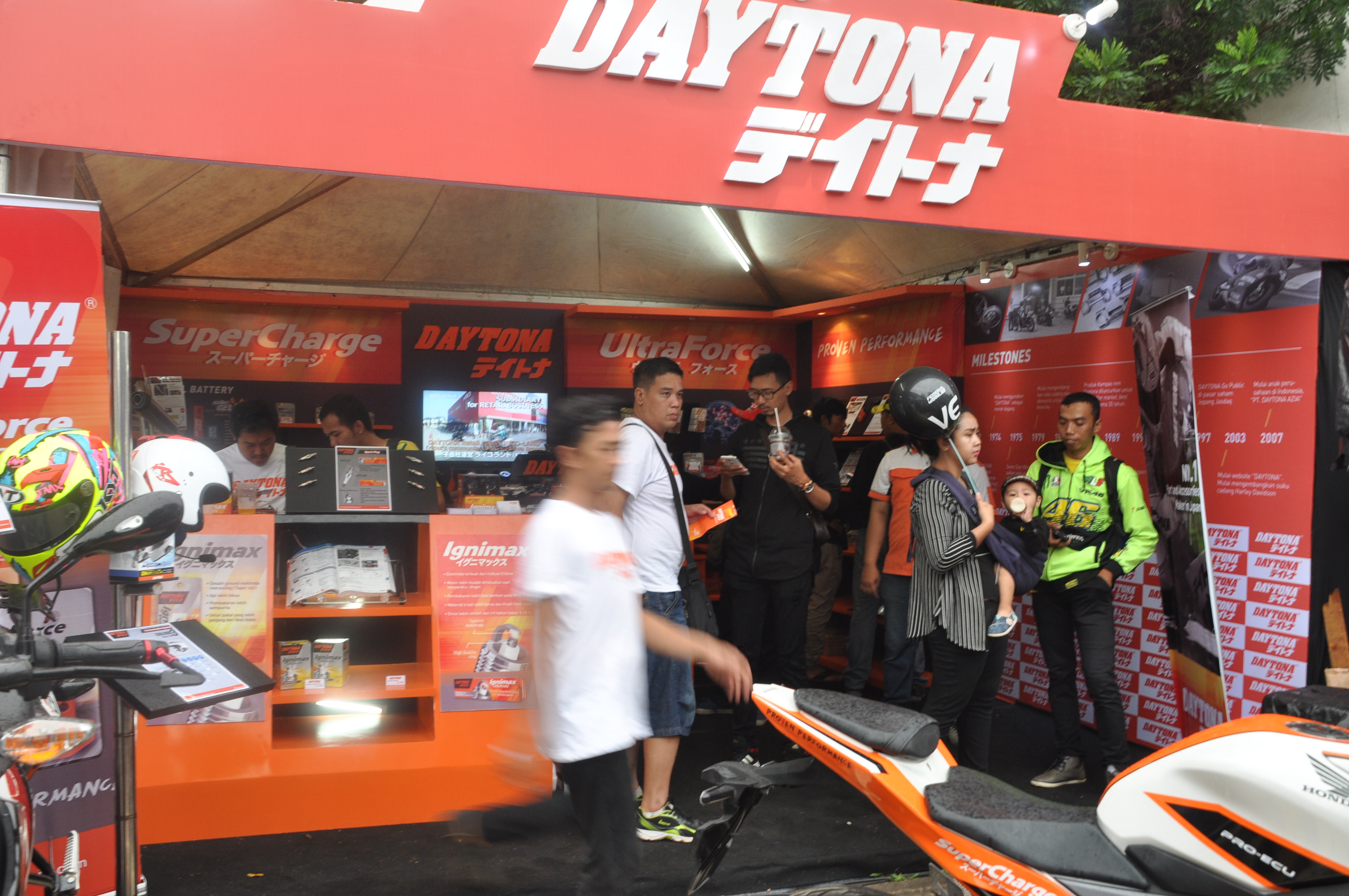 Daytona Siap Rilis Produk Komponen Motor Baru di Otobursa