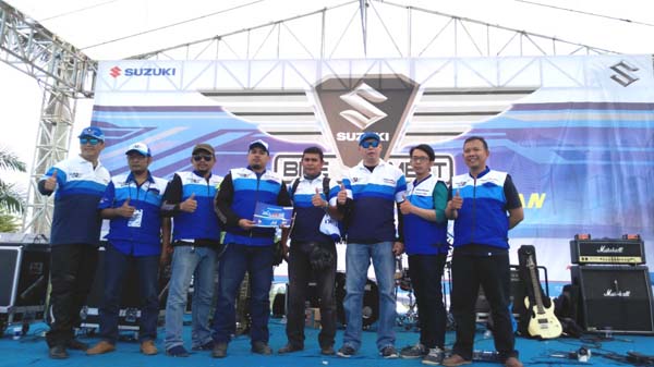 Ribuan <i>Bikers</i> Suzuki Bike Meet, Serbu Gunung Mas