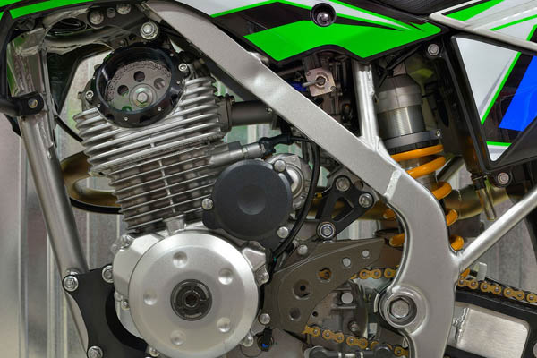 Modifikasi KLX140G Jadi Supermoto Ala Bengkel Amerika