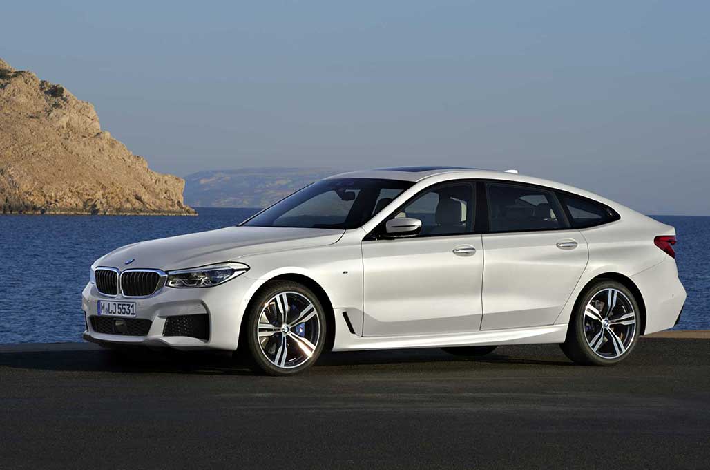 BMW Siapkan 10 Mobil Baru Tahun Ini