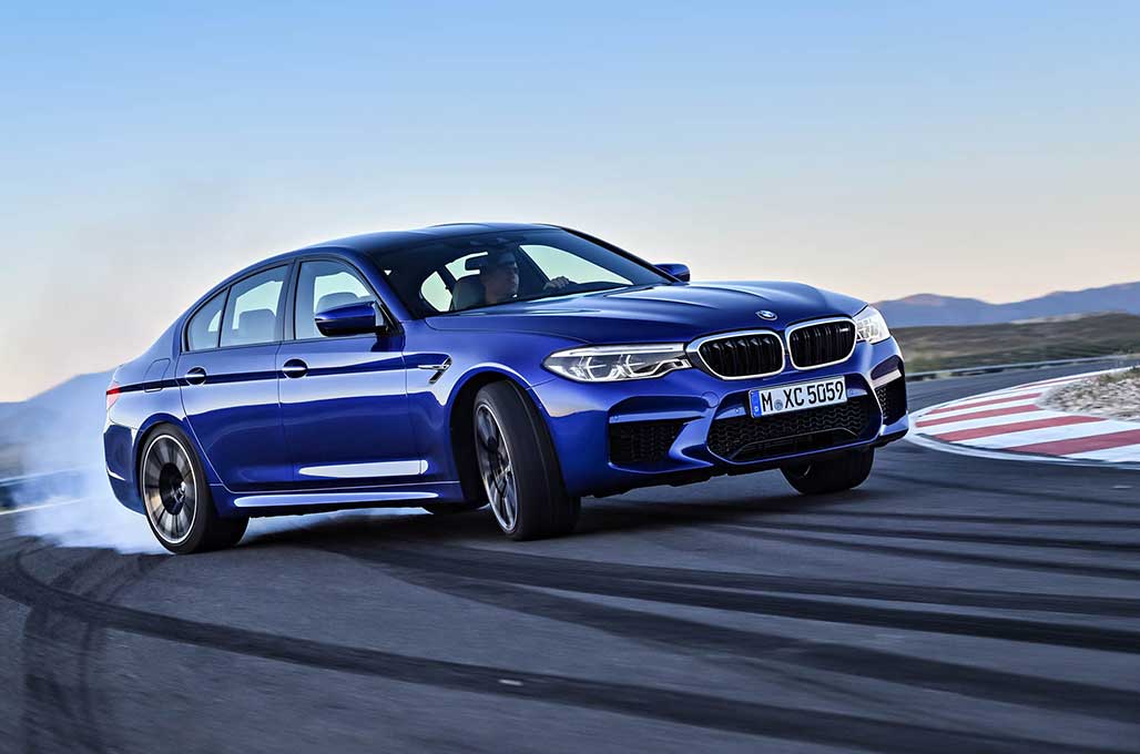 BMW Siapkan 10 Mobil Baru Tahun Ini