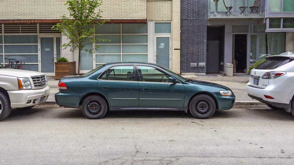 Trik Parkir Pararel Pakai Mobil Matic