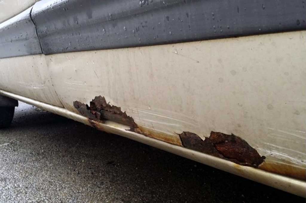 Beli Mobil Bekas, Cek Bagian yang Mudah Keropos