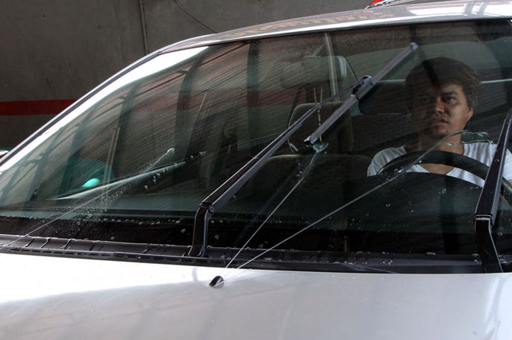 Cara Mudah Mengatur Arah Semprotan Air Wiper