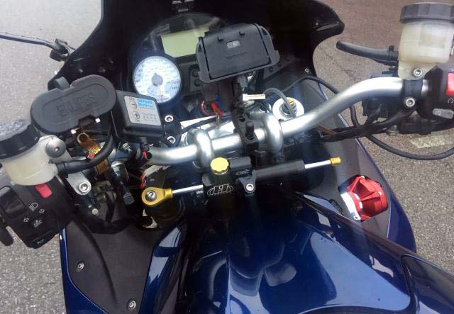 Ninja ZX-14 Disulap jadi Monster Touring Bertenaga 330 Dk