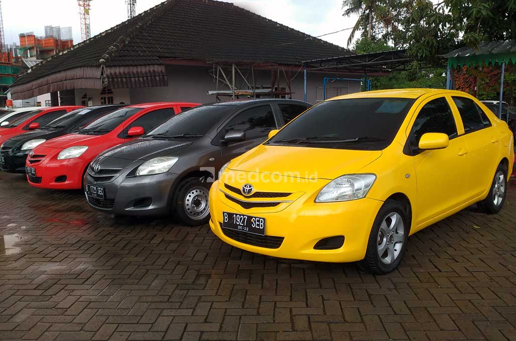 Eks Taksi, Pilihan Lain Mobkas Harga Murah