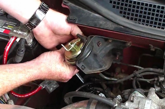 Kenali Gejala Filter Bensin Kotor