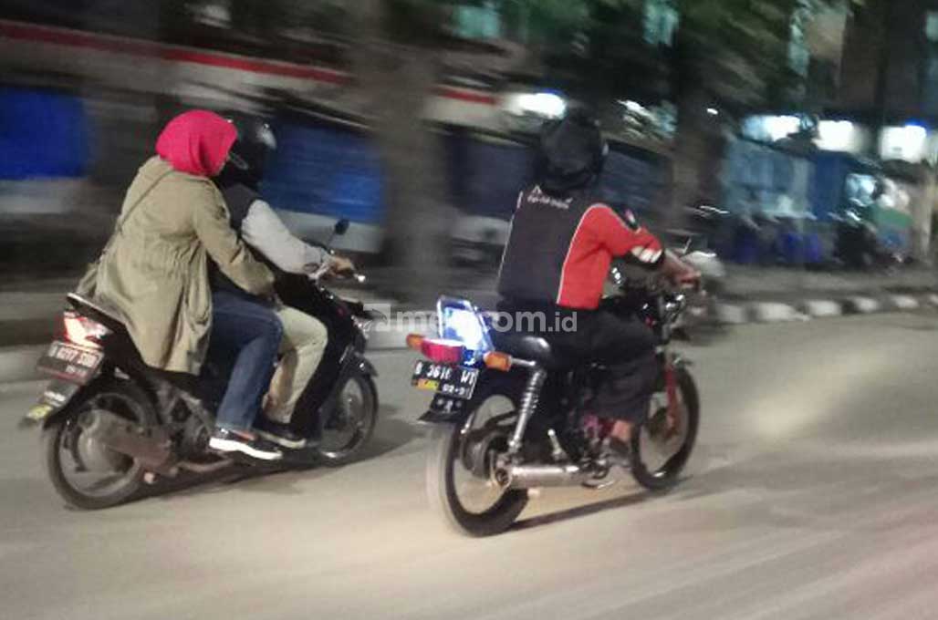 Mata Tertutup Pentolan Kcdj Uji Nyali Berkendara 9 4 Km