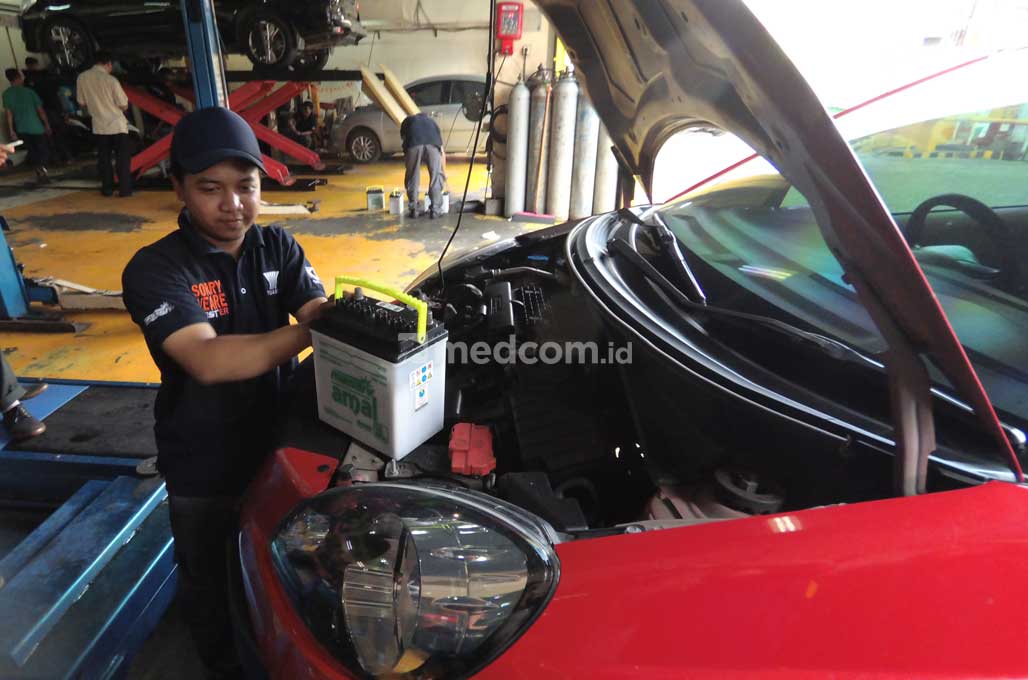 Waspada Cabut Aki, Efeknya Bisa Reset ECU