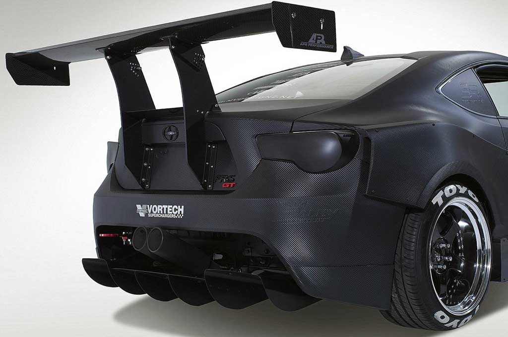 Asal Pasang Sayap, Bisa Bikin Performa Mobil Turun