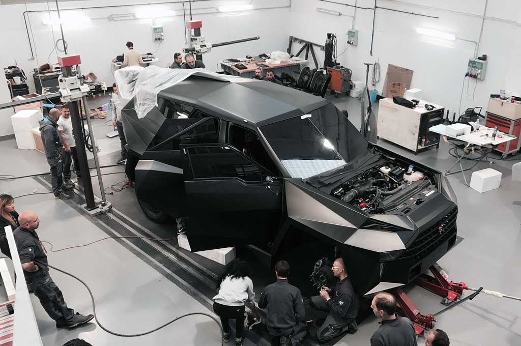 Karlmann King, SUV Termahal Asal Tiongkok