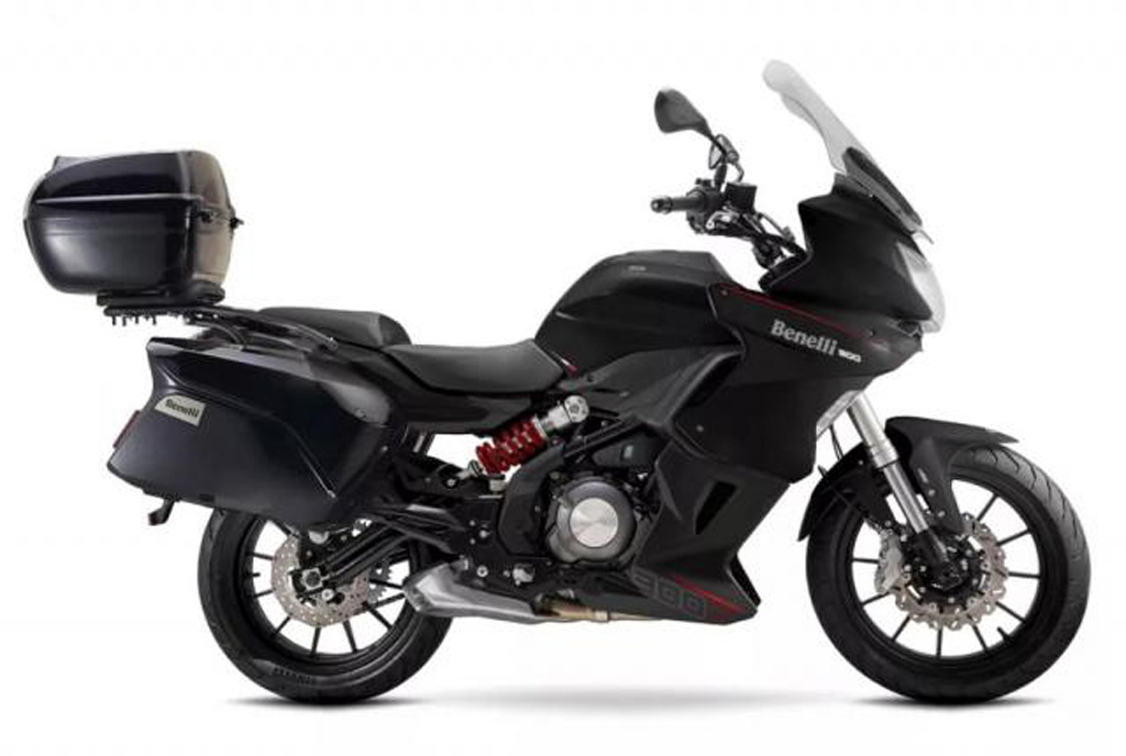 Benelli 302 Tourer, Sasar Pehobi <i>Touring Entry Level</i>