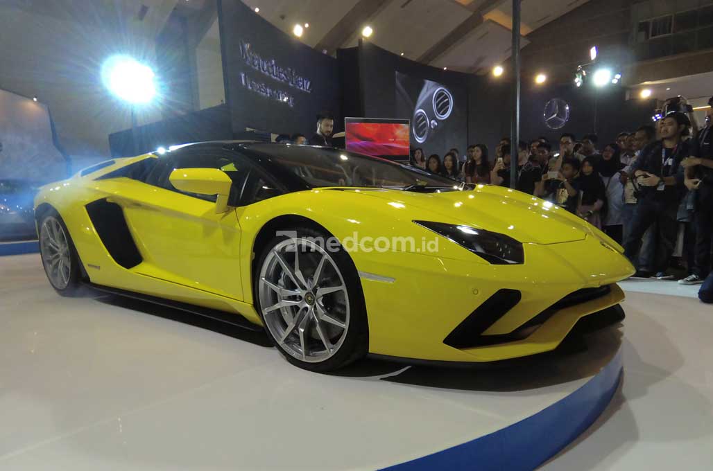 Prestige Boyong Satu-Satunya Aventador S Roadster