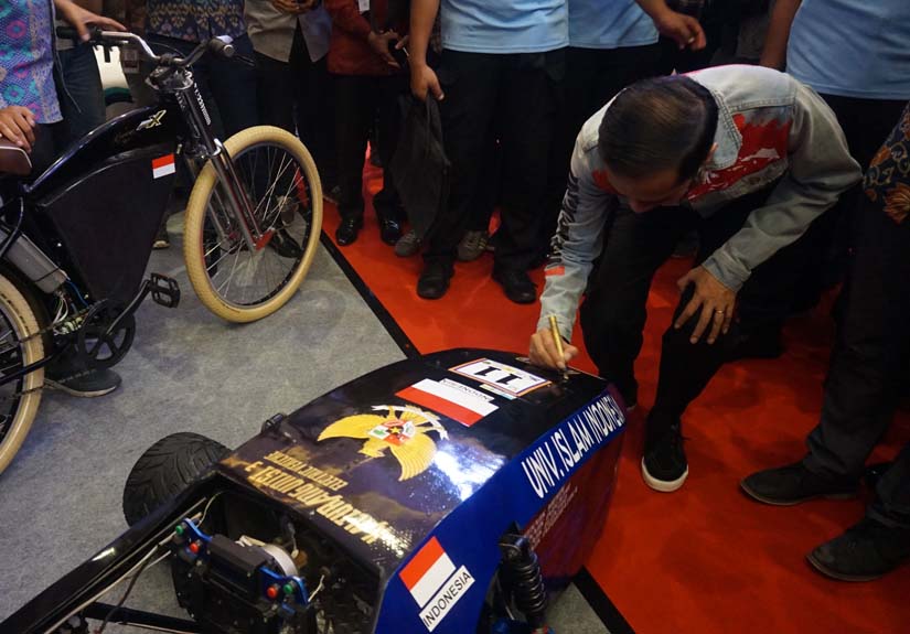 Lebih Dekat Dengan Mobil Listrik Karya Mahasiswa UII