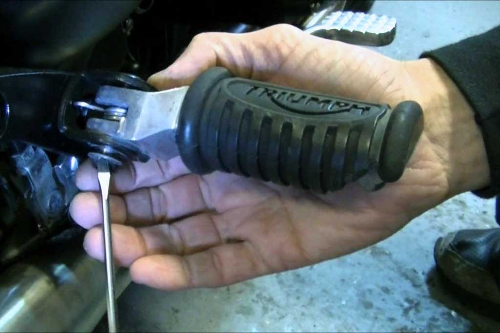 Tips Memilih <i>Foot Step Aftermarket</i>