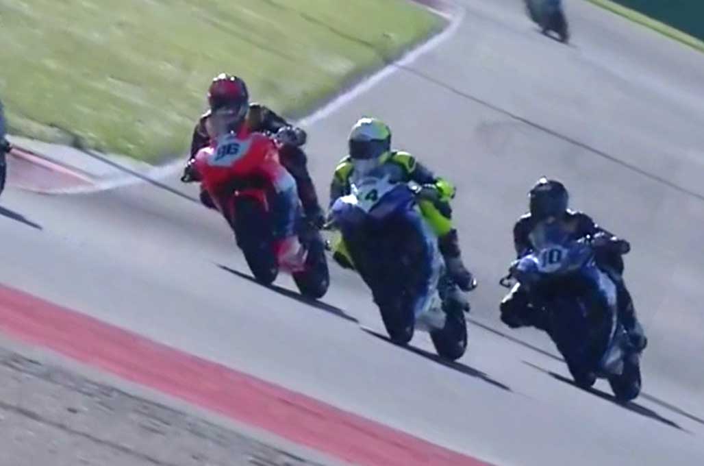 Elpratna Terjatuh di Race-1 SSP300 CIV