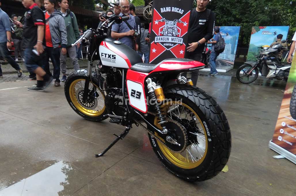 <i>Flat Track</i> Idaman Rocas dari Lawless Garage