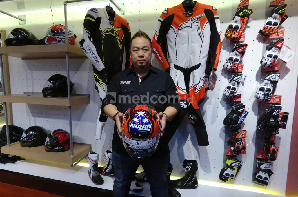 Gerai Apparel DeRide, Fokus Bangun Layanan Purna Jual