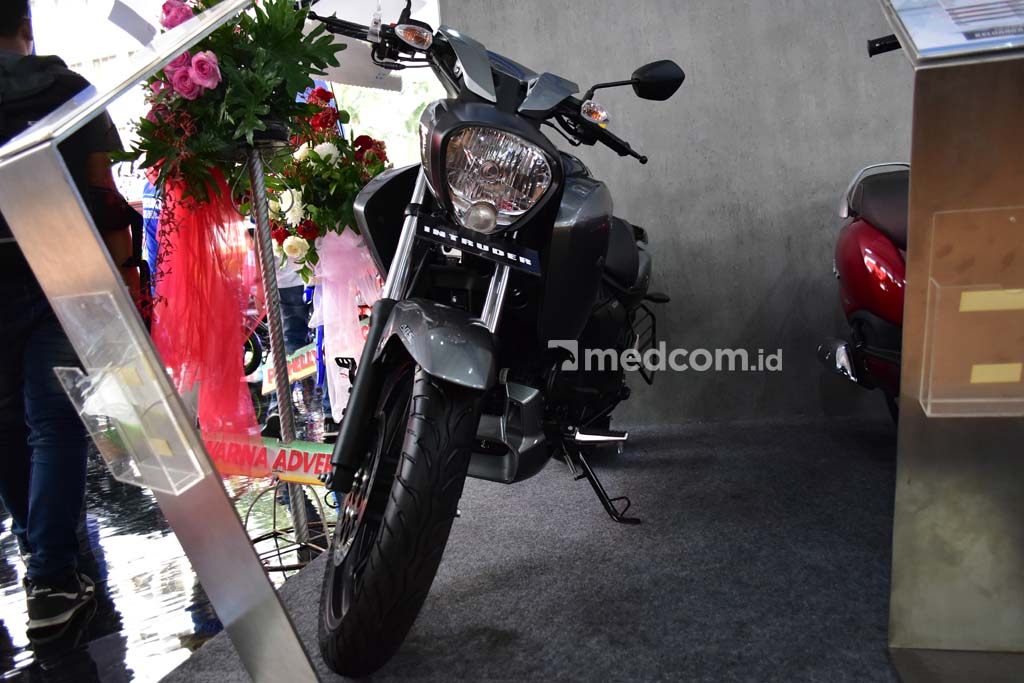 Intip Motor Cruiser Kecil Suzuki Produksi India