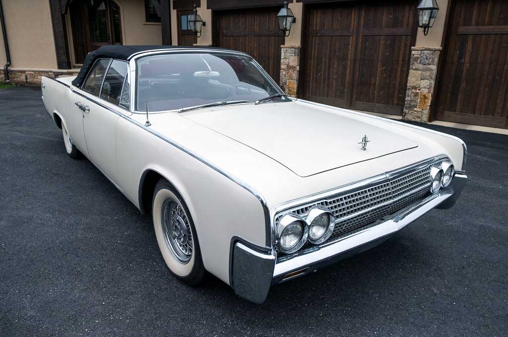 Koleksi Unik Lincoln Continental Convertible 1963 Klasik