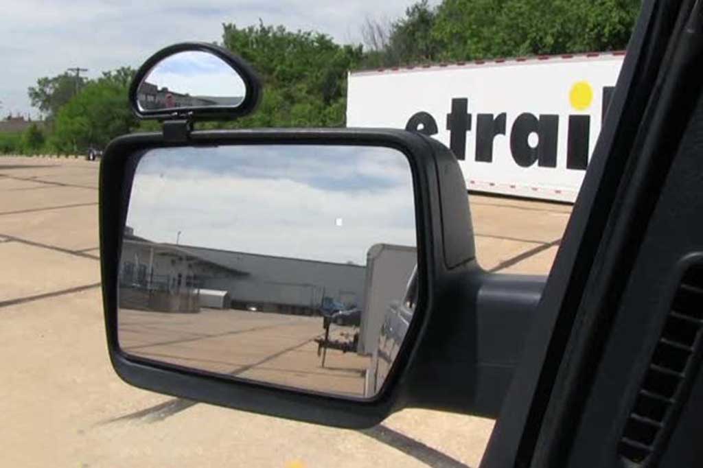 Spion Multivex, Bantu Perkecil Area <i>Blind Spot</i>