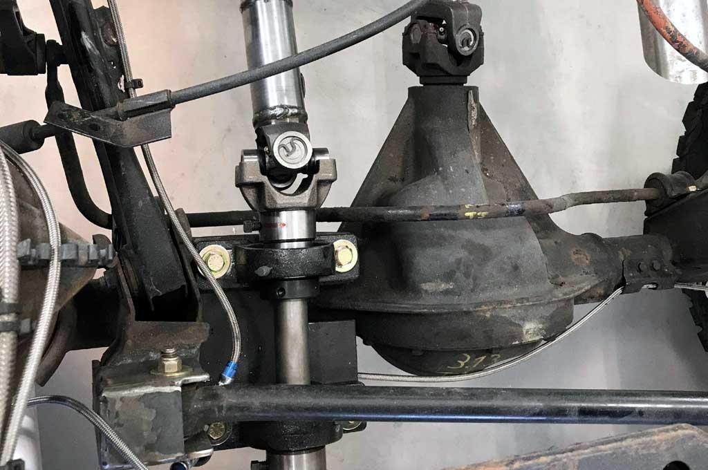 Ingin Tampil Beda, Jeep Wrangler jadi Pickup 6x6