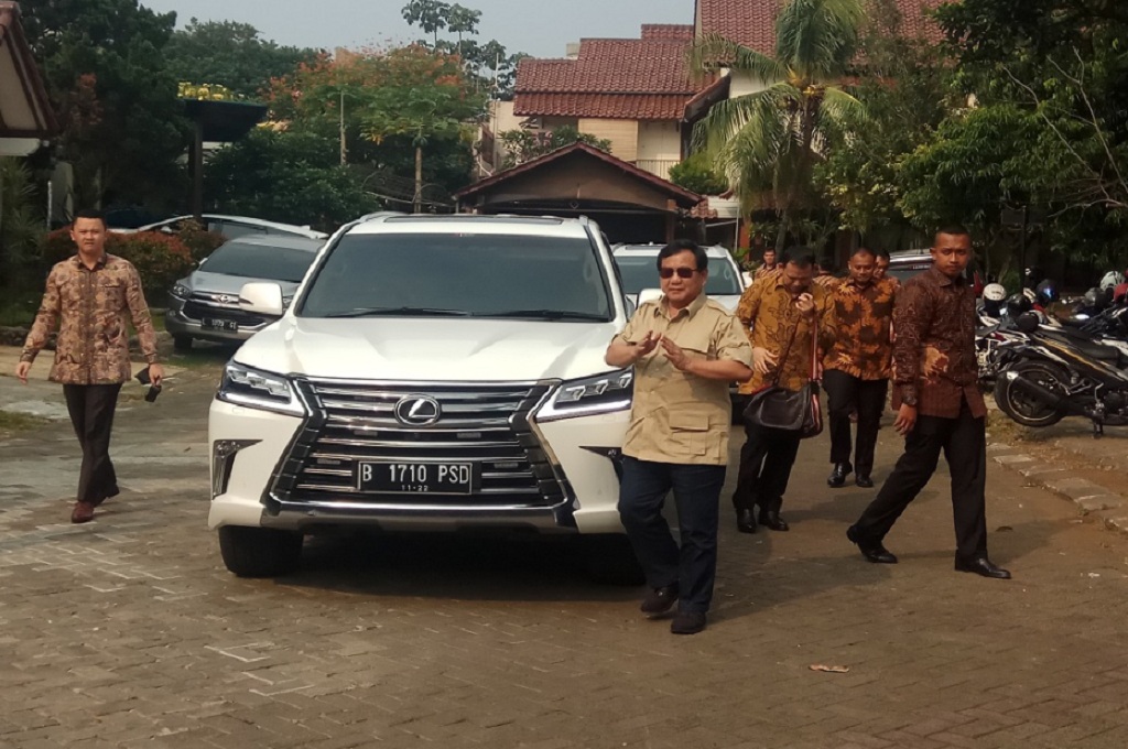 Prabowo Subianto, Tergila-Gila dengan SUV