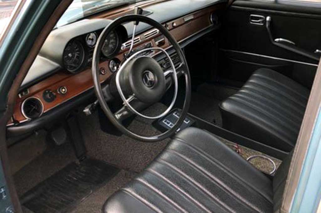 Intip Mercedes-Benz 280 SEL 1971 Klasik Bekas Elvis Presley