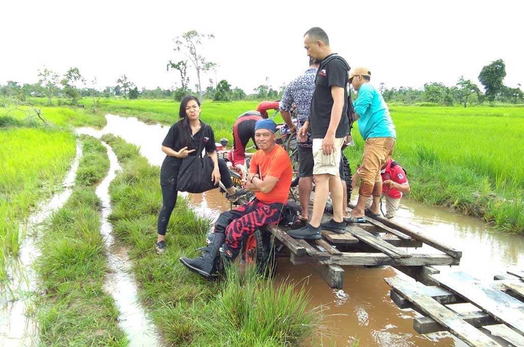 Kubangan Lumpur, Tak Halangi Irma jadi Pereli Wanita Terbaik