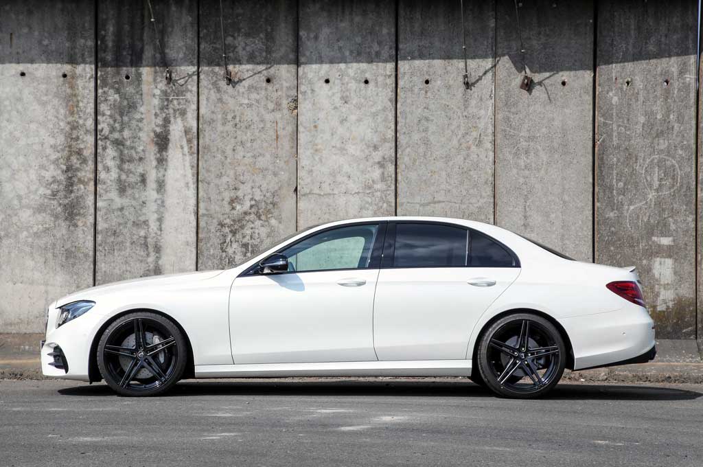 Mercedes-Benz E350d Nan Elegan Bertenaga Gahar