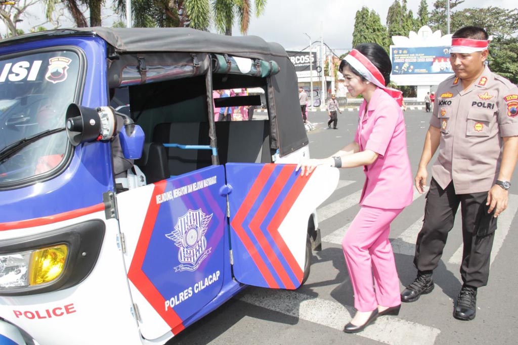 Unik, Kendaraan Patroli Polisi Cilacap Pakai Motor Roda Tiga