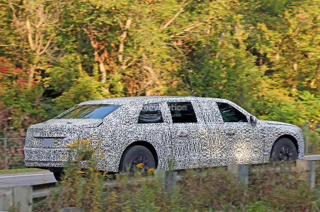 Cadillac One Siap jadi Mobil Kepresidenan Donald Trump