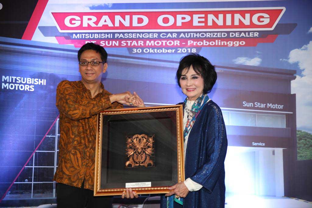 Mitsubishi Invasi Probolinggo dengan Identitas Visual Baru