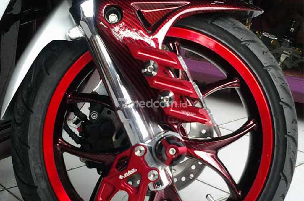 Honda PCX Si 'Burung Hantu' Garapan Hollywood Motor Sports