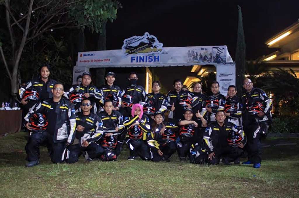 Touring Suzuki GSX150 Bandit Pecahkan Target 1.000 Km