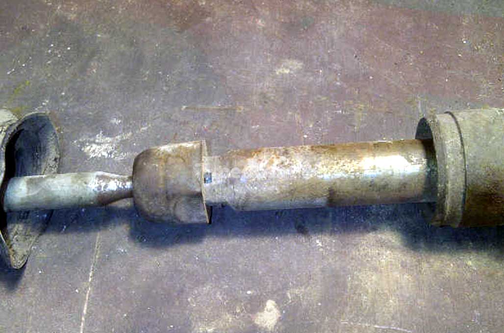 Musim Hujan, Perhatikan Kondisi Karet <i>Boot Steer</i>