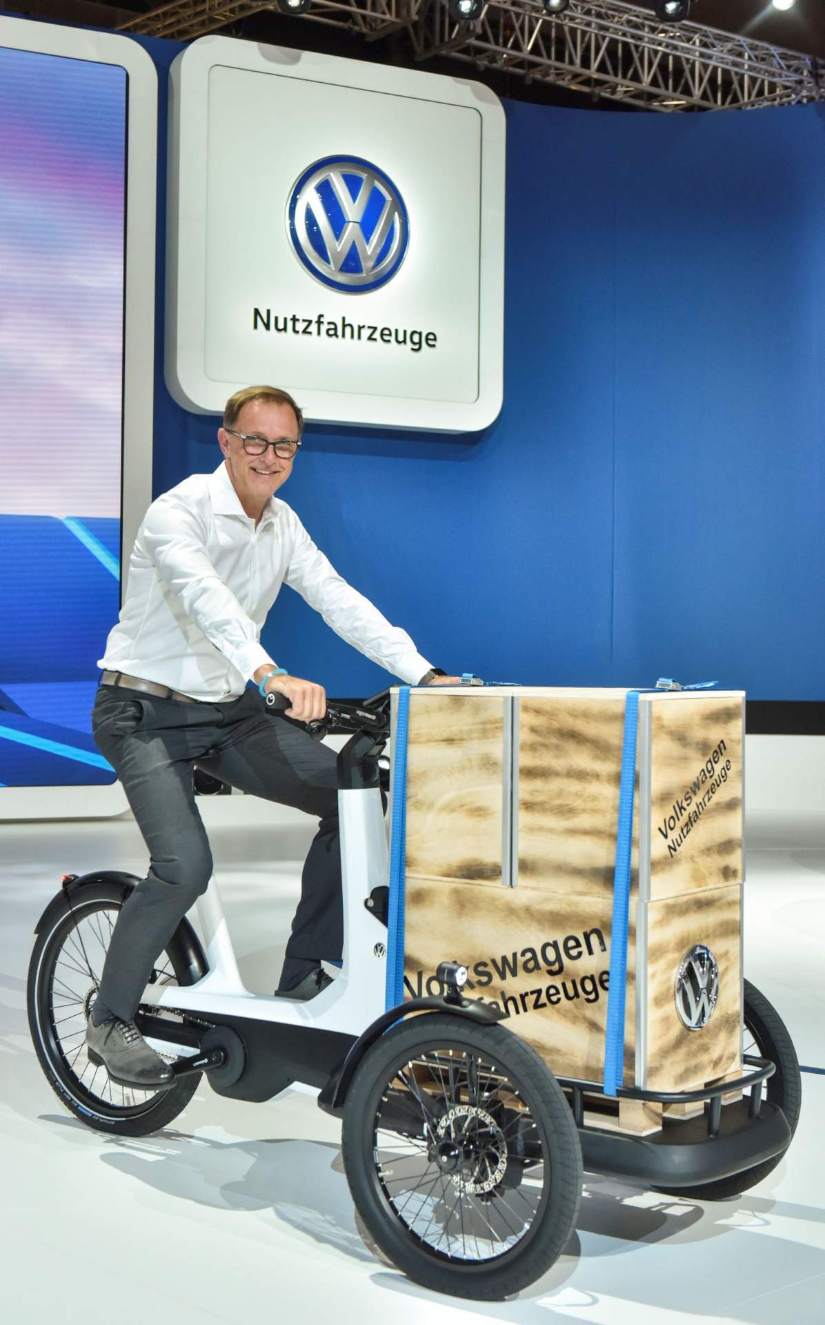 Volkswagens e-Bike Mejeng di LA Auto Show