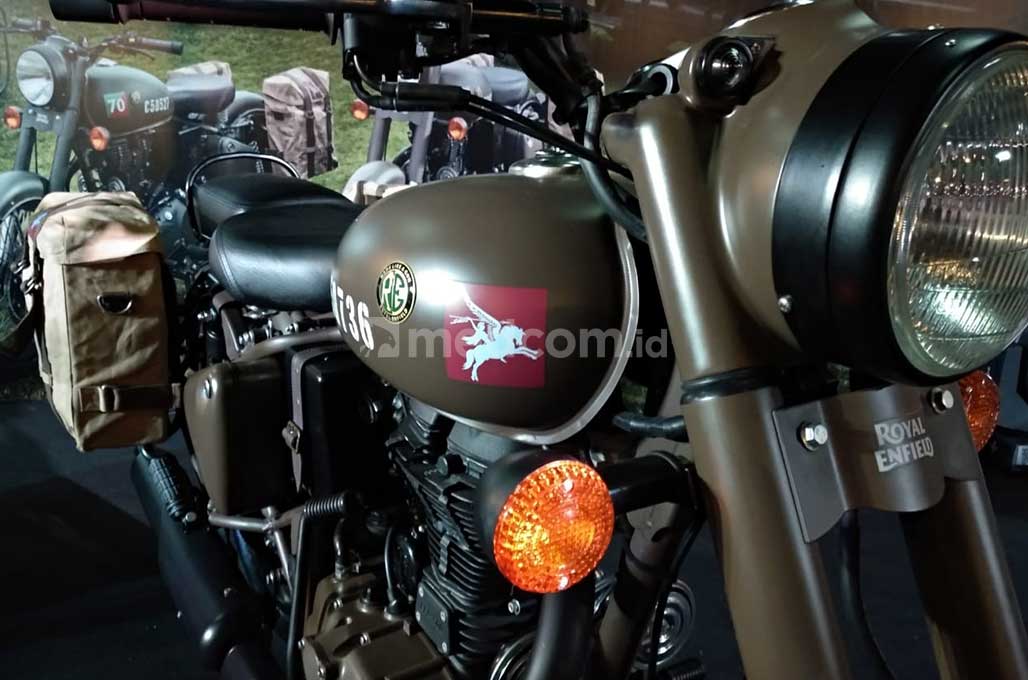 Royal Enfield Hadirkan Motor Perang Classic 500 'Pegasus'