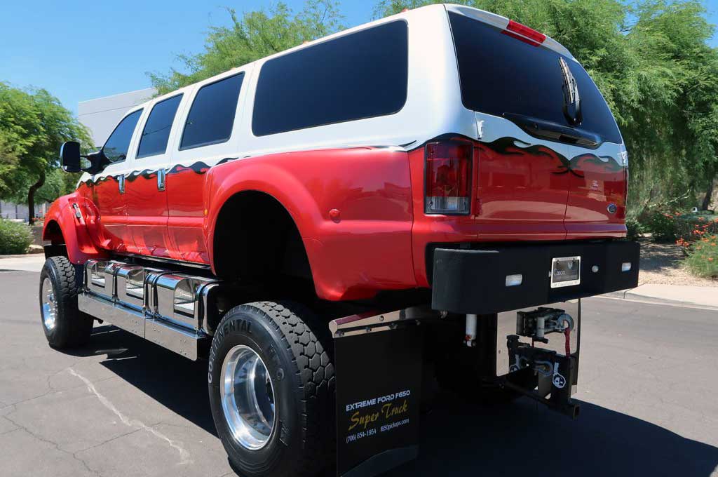 Dandanan Ford F-650, Konsep Limusin Bertampang Gahar
