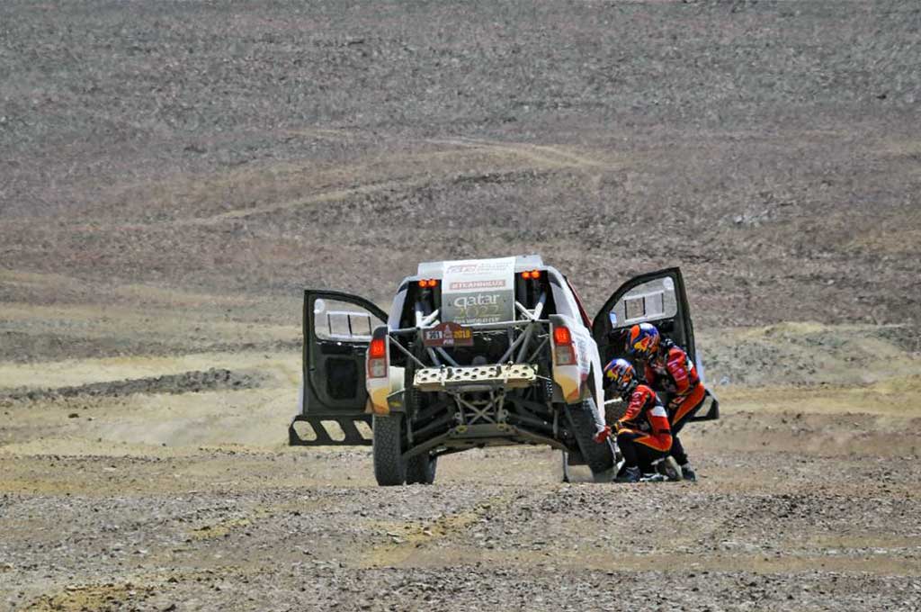 Stephane Peterhansel Tampil Agresif di Etape-7 Dakar Rally