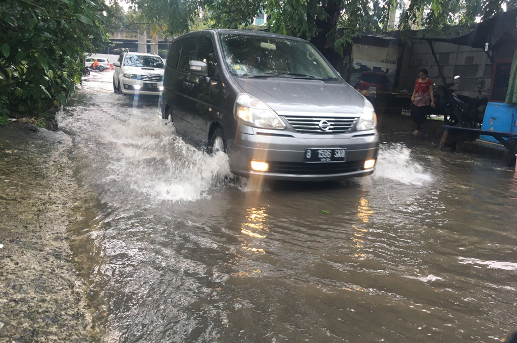 Cegah Korslet, Waspada Melibas Genangan Air