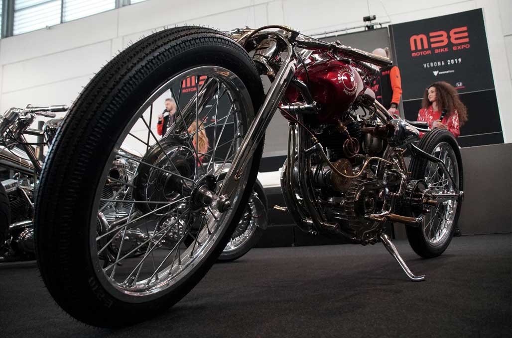 Tosan Adji, <i>Custom Bike</i> Indonesia Curi Perhatian Juri MBE