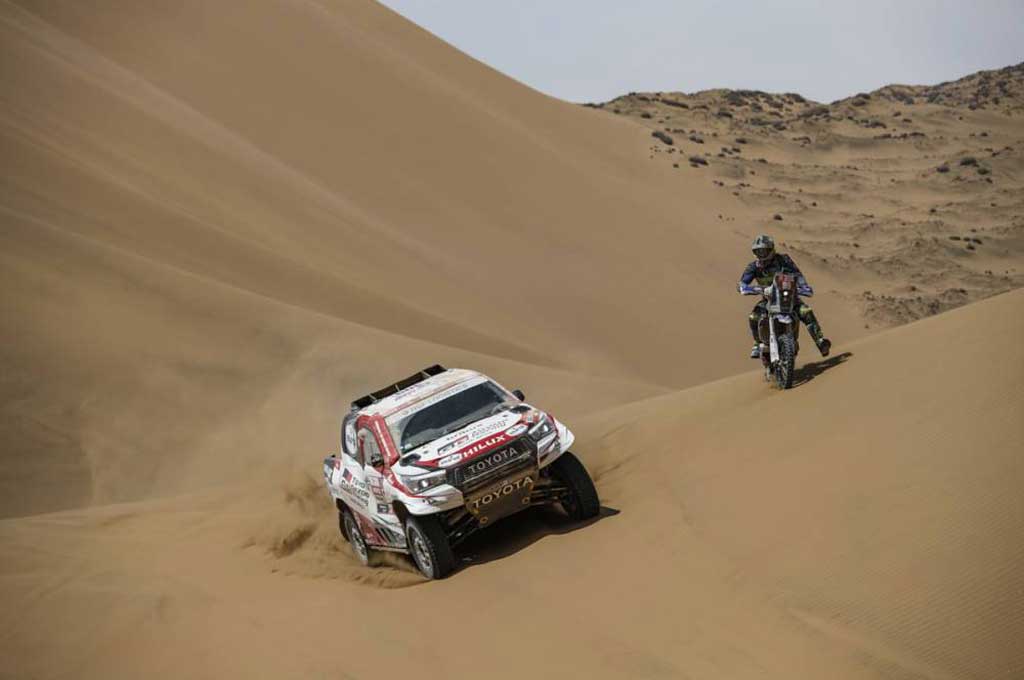 Sebastien Loeb Tutup Etape Kelima Dakar Rally dengan Mulus