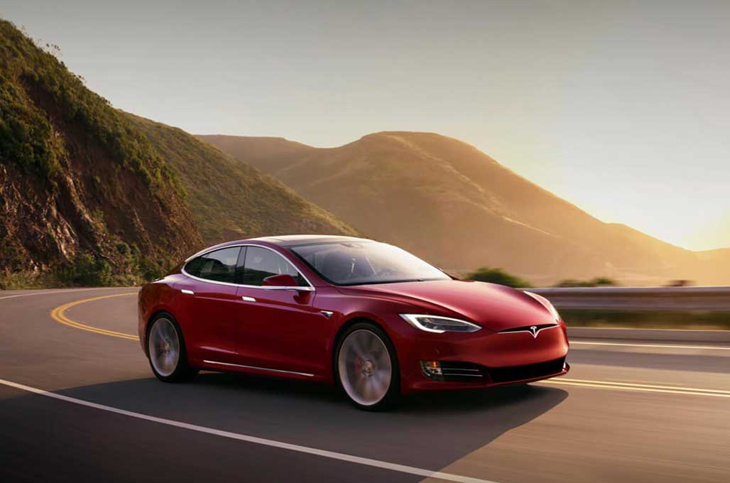 Gara-Gara <i>Airbag</i>, Tesla <i>Recall</i> 14 Ribu Model S di Tiongkok
